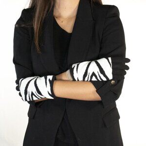 9" Gloves In Zebra Design - Zebra